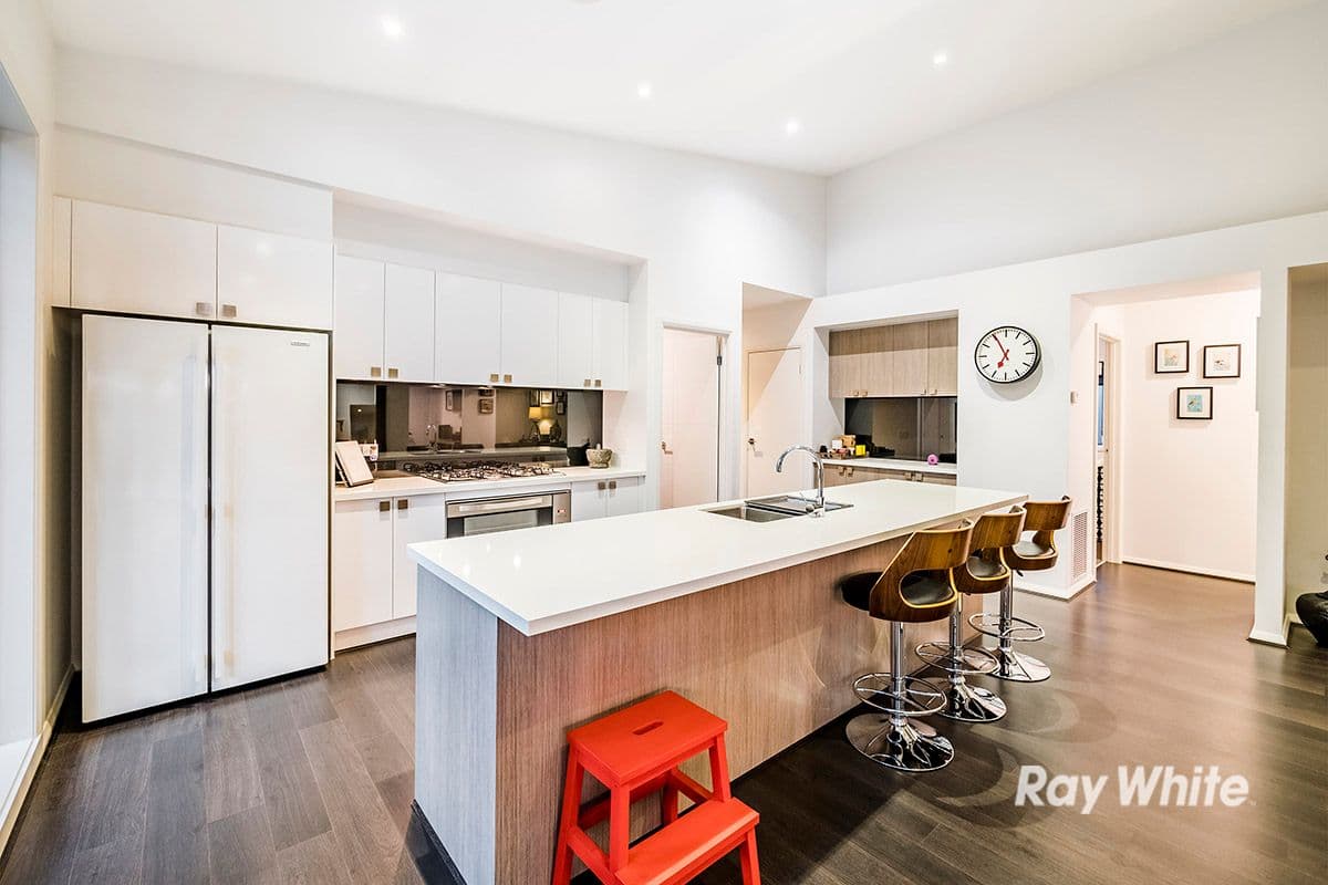12 Ventasso Street, Clyde North VIC 3978, Clyde North - Thumbnail 5