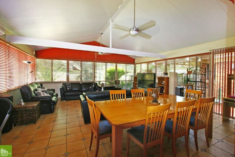 27 Westwood Drive, BLACKBUTT NSW 2529, Blackbutt - Thumbnail 4