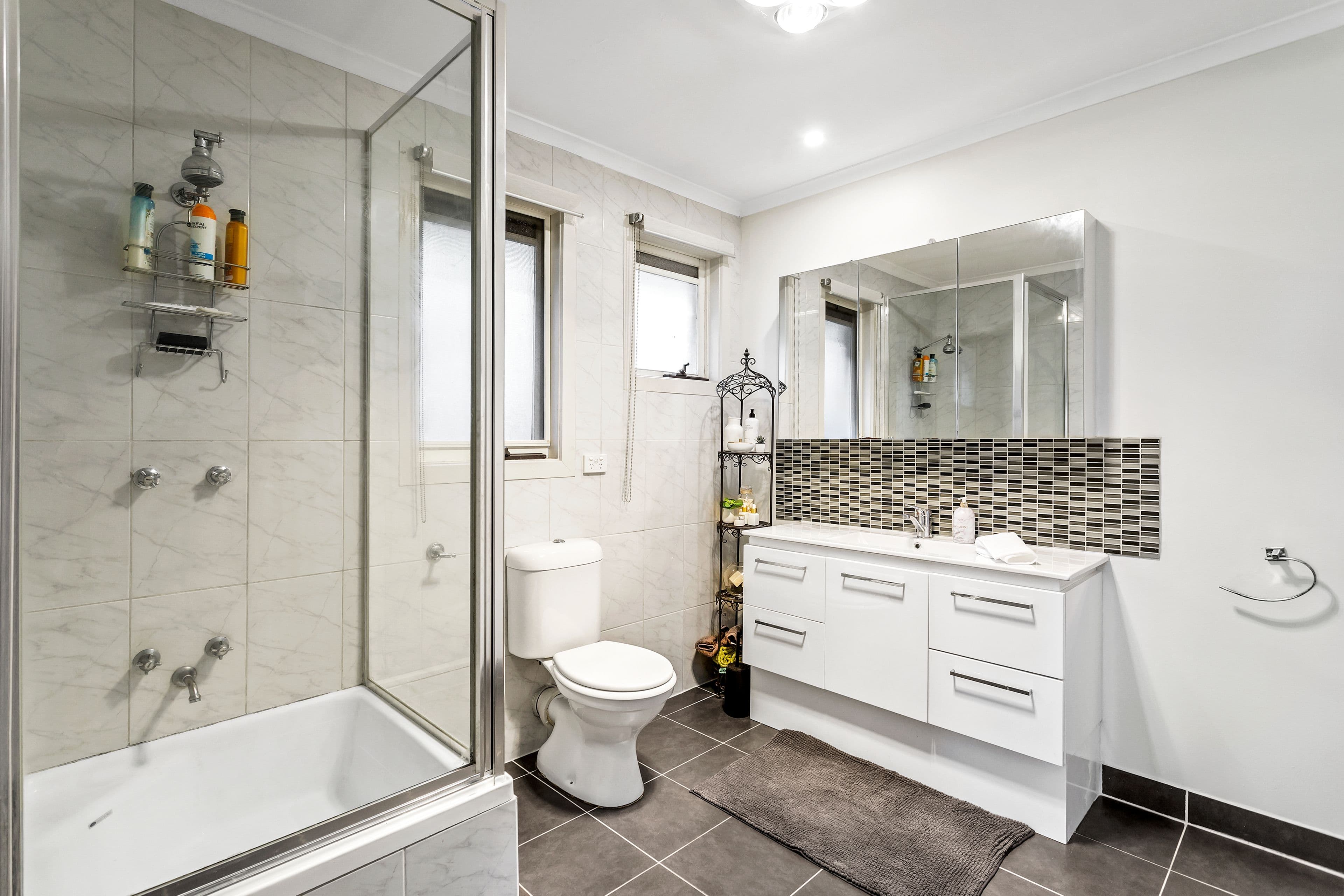 518 Elizabeth Drive, Sunbury VIC 3429, Sunbury - Thumbnail 8