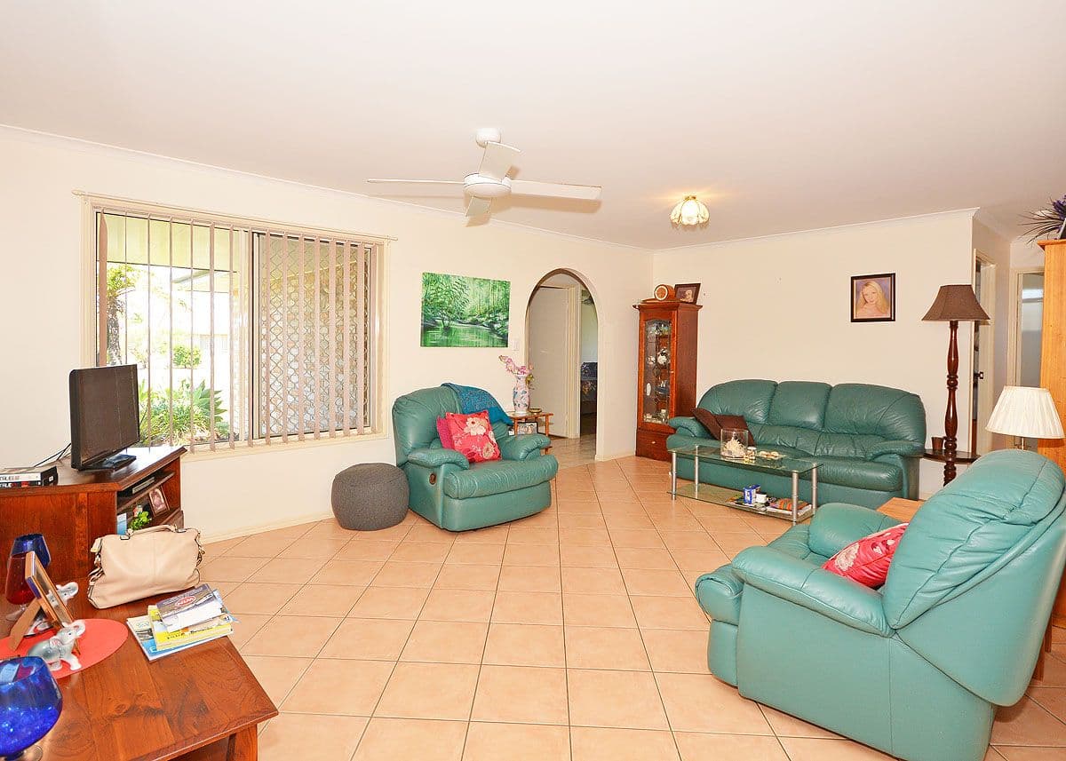 49 Bowerbird Avenue, Eli Waters QLD 4655, Eli Waters - Thumbnail 6