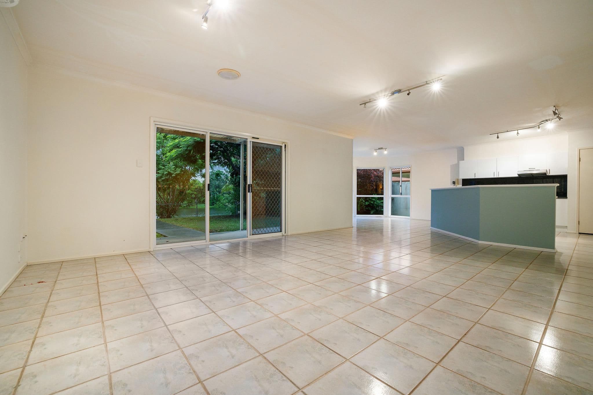 15 Julatten Drive, Robina QLD 4226, Robina - Thumbnail 8