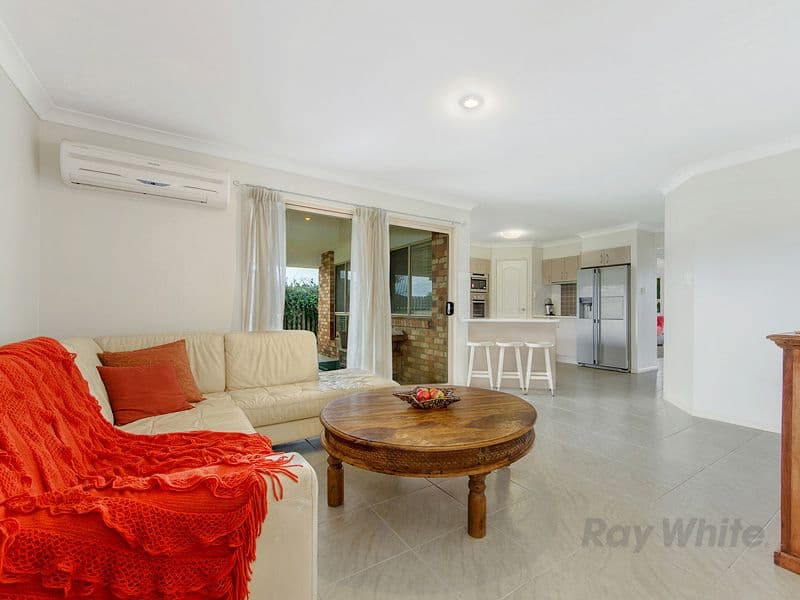 4 Shawnee Crescent, Pimpama QLD 4209, Pimpama - Thumbnail 2