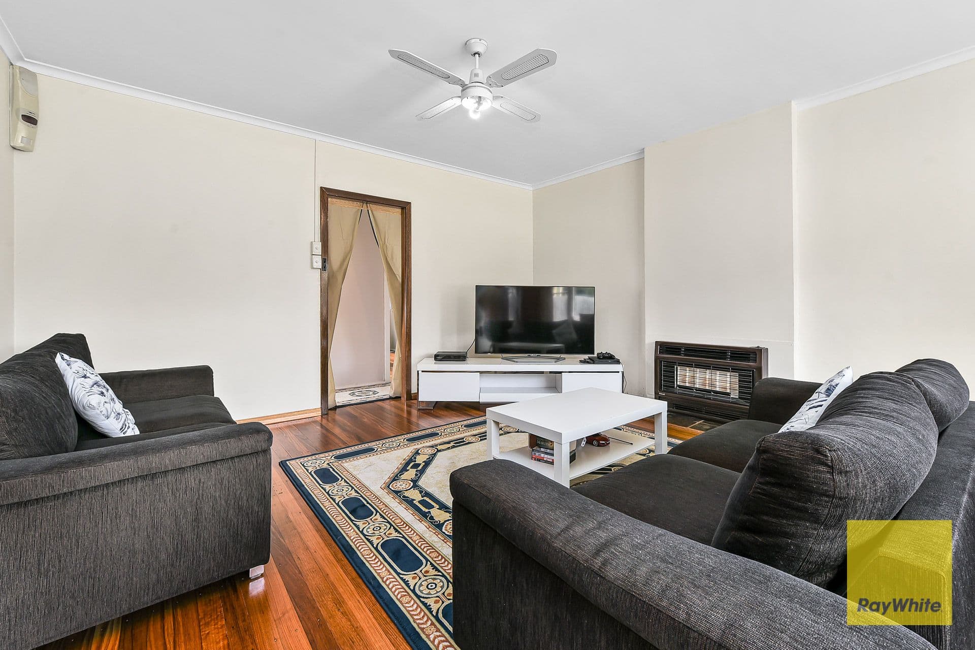 21 Nigra Street, Doveton VIC 3177, Doveton - Thumbnail 4