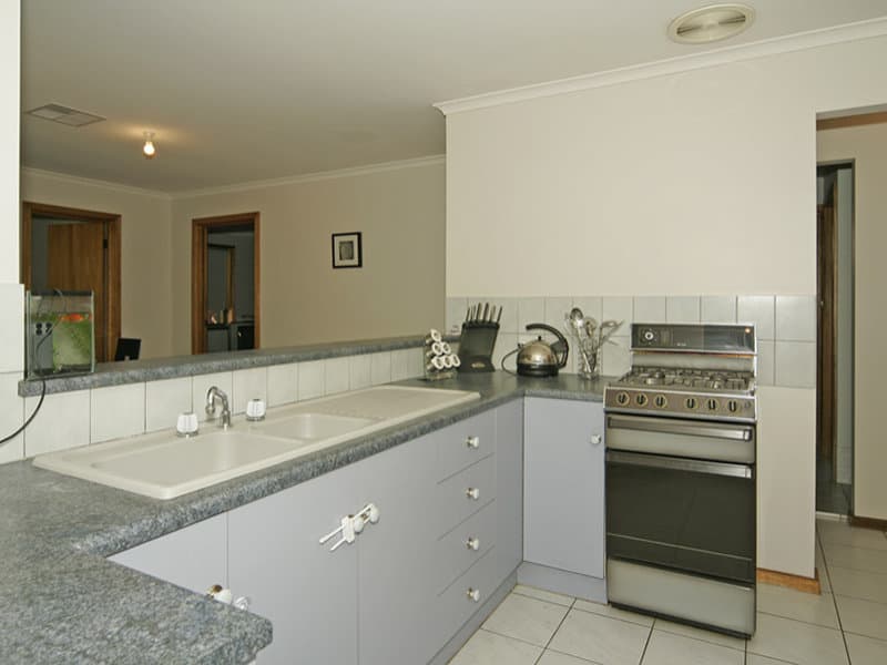 30 Kooyonga Way, Morphett Vale - Thumbnail 5