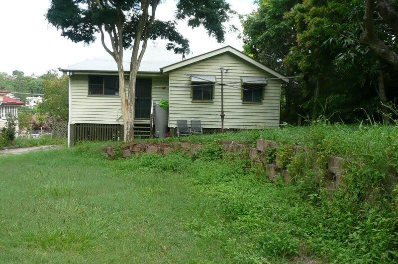 72 Plimsoll Street, GREENSLOPES QLD 4120, Greenslopes - Thumbnail 2