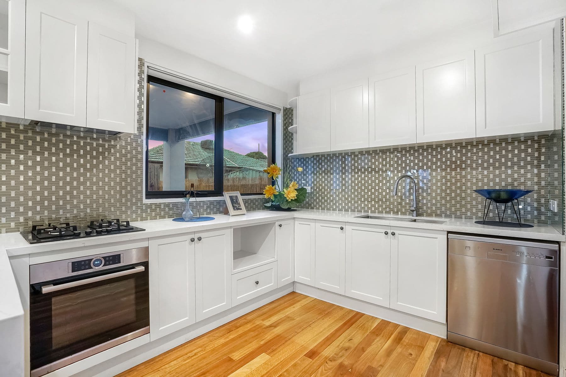 20 Kyneton Avenue, Reservoir VIC 3073, Reservoir - Thumbnail 4