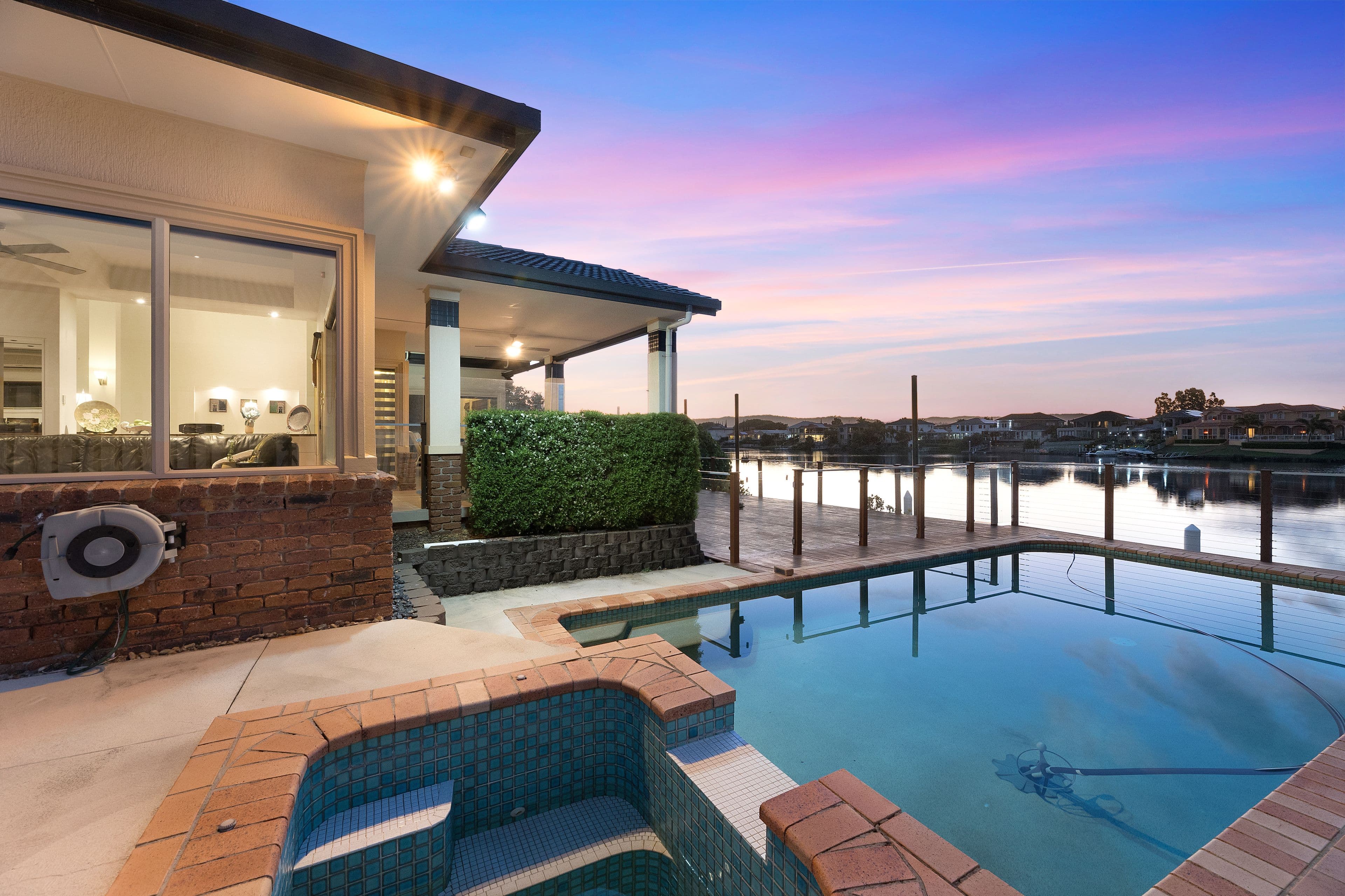48 Port Jackson Boulevard, Clear Island Waters QLD 4226, Clear Island Waters - Thumbnail 3