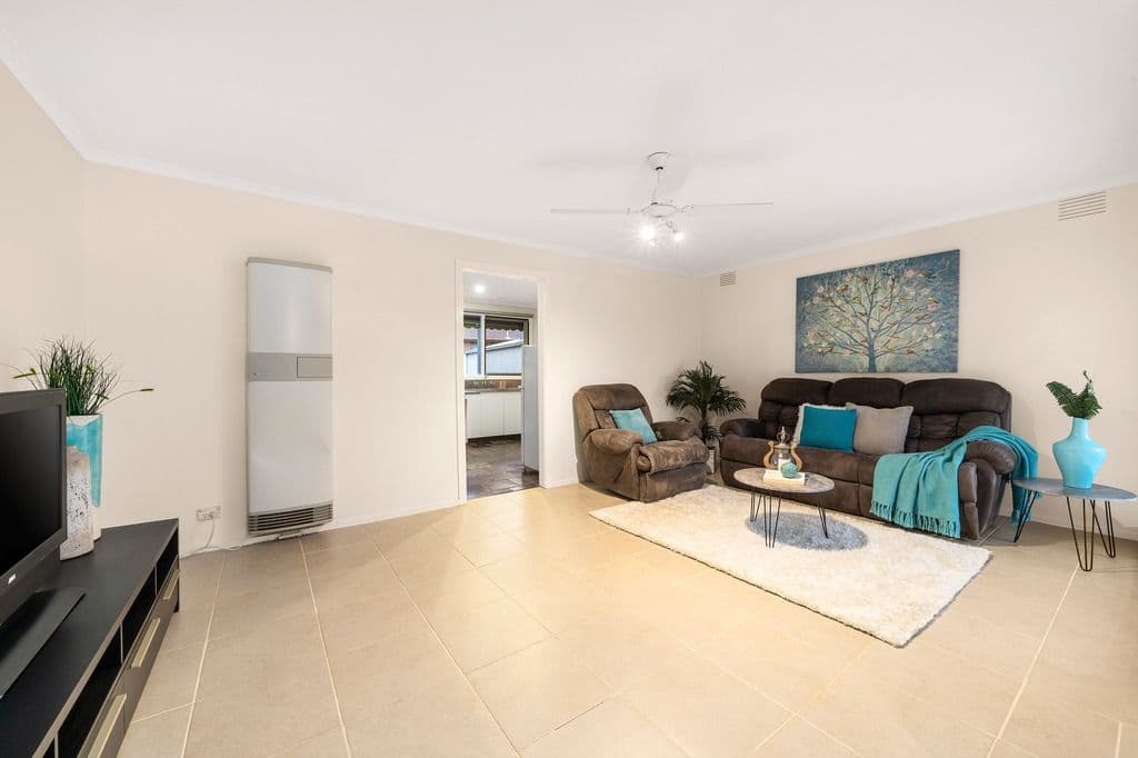 68 Borg Crescent, Scoresby VIC 3179, Scoresby - Thumbnail 2