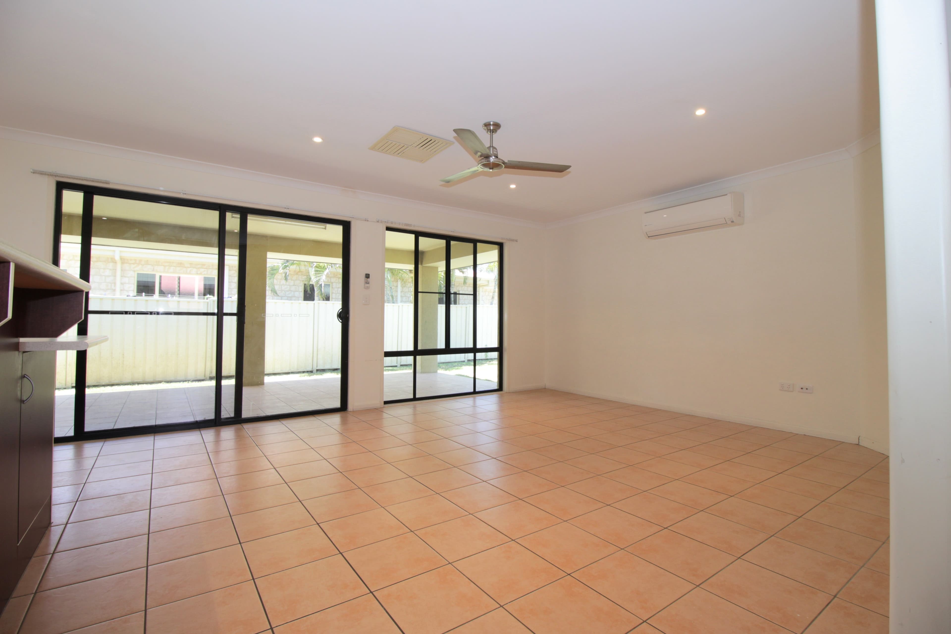 12 Staunton Street, Emerald QLD 4720, Emerald - Thumbnail 6