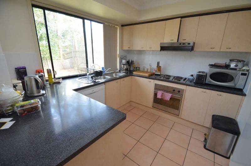 19 Harrow Place, Arundel QLD 4214, Arundel - Thumbnail 3