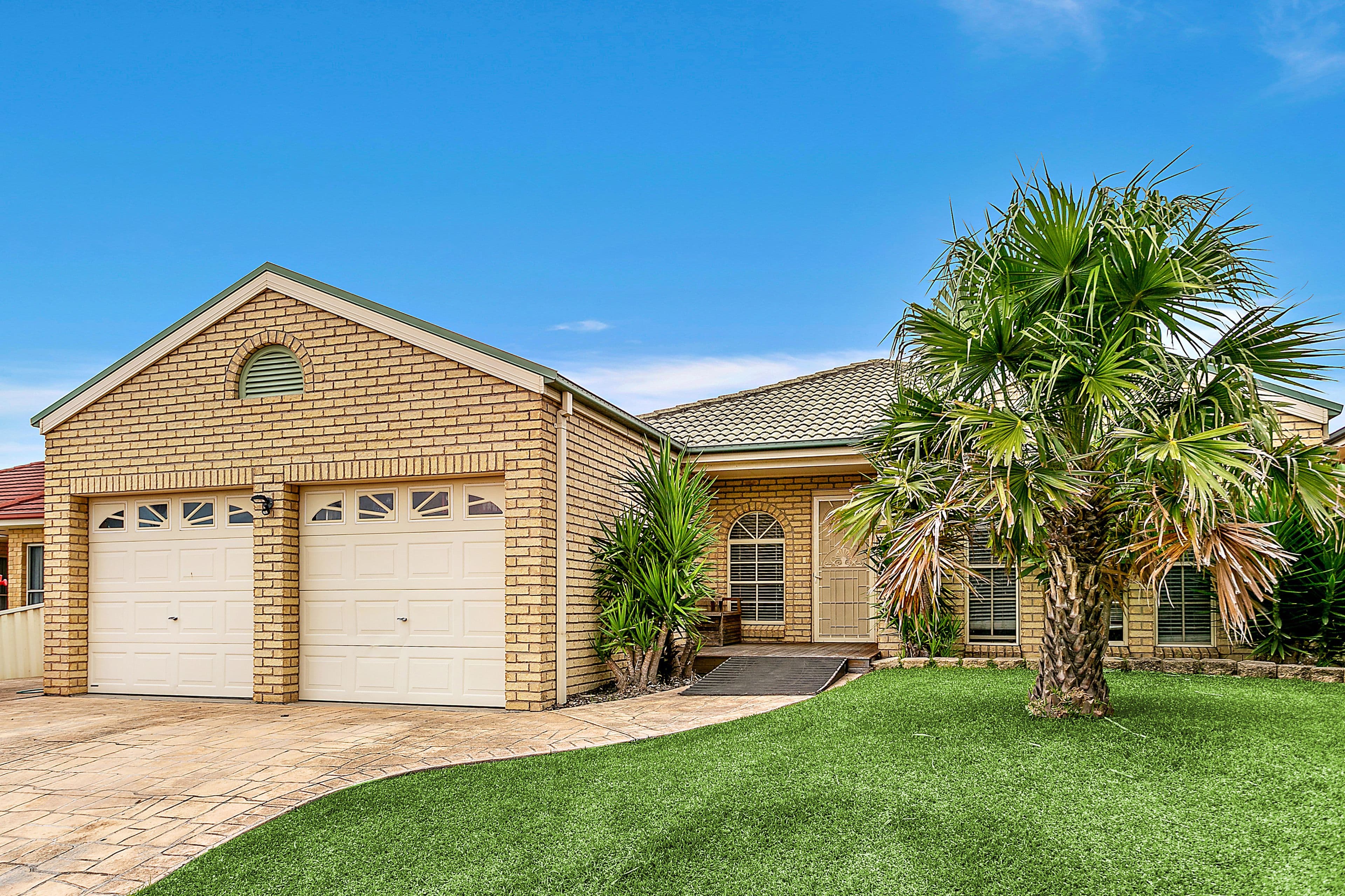8 Mcinerney Avenue, Albion Park - Image 1
