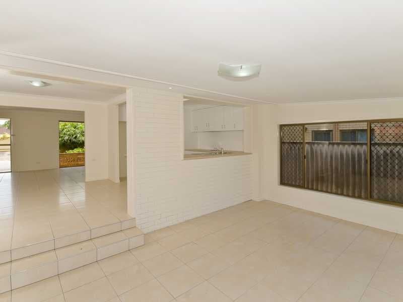 12 Japonica Drive, PALM BEACH QLD 4221, Palm Beach - Thumbnail 7