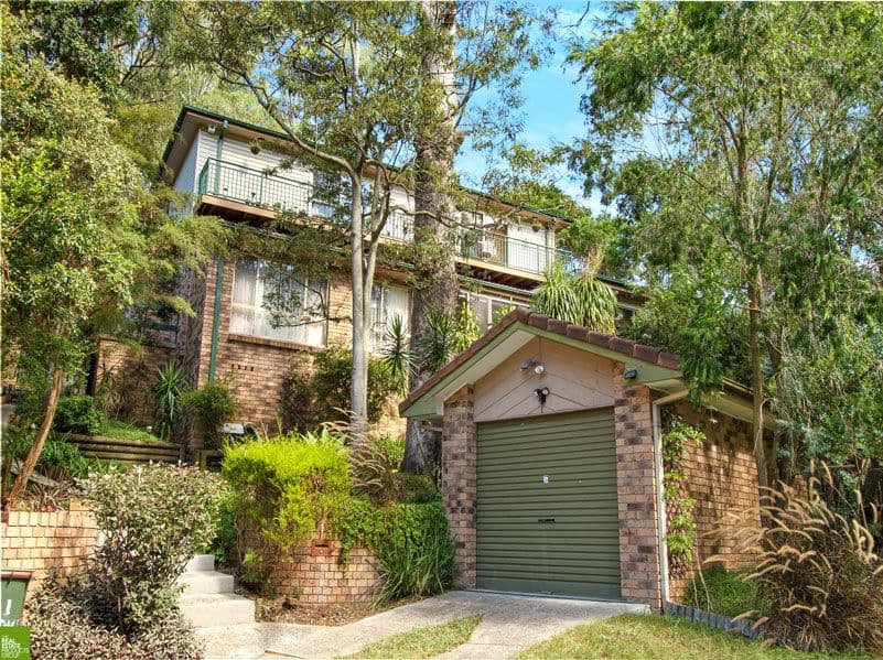 1 Sheringa Grove, Cordeaux Heights - Image 1