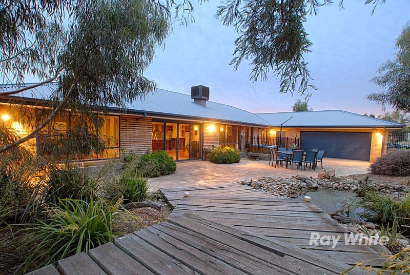 6 Radesin Rise, NARRE WARREN NORTH VIC 3804, Narre Warren North - Thumbnail 3