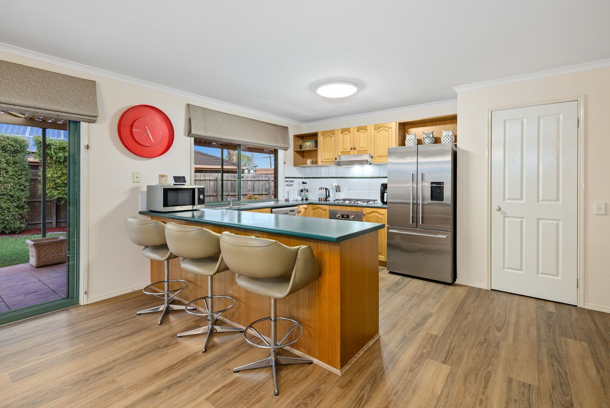 8 Wildflower Crescent, Hoppers Crossing VIC 3029, Hoppers Crossing - Thumbnail 2