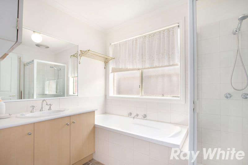 11-13 King Street, Pakenham VIC 3810, Pakenham - Thumbnail 6