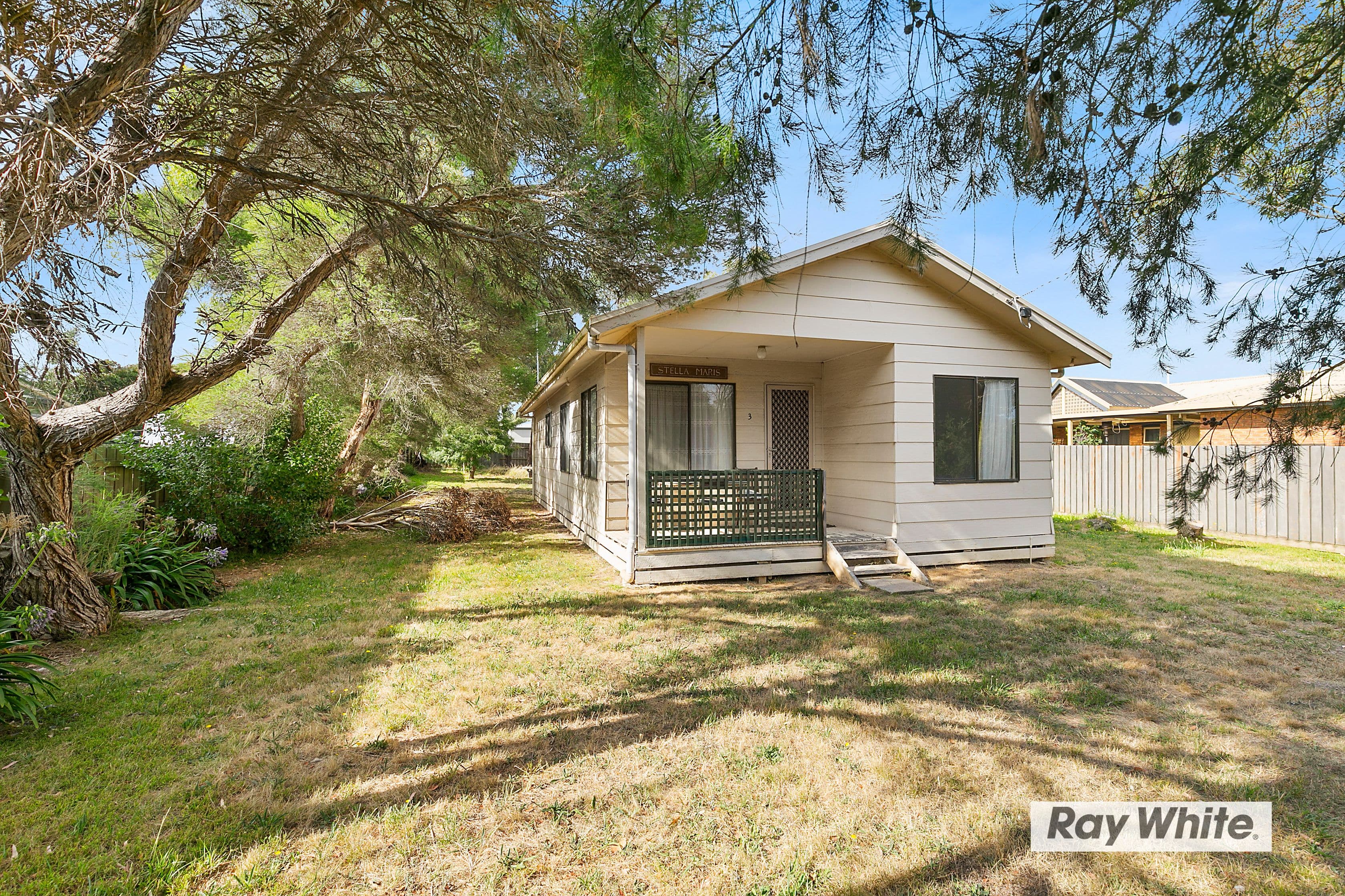 3 Leslie Avenue, Cowes VIC 3922, Cowes - Image 1