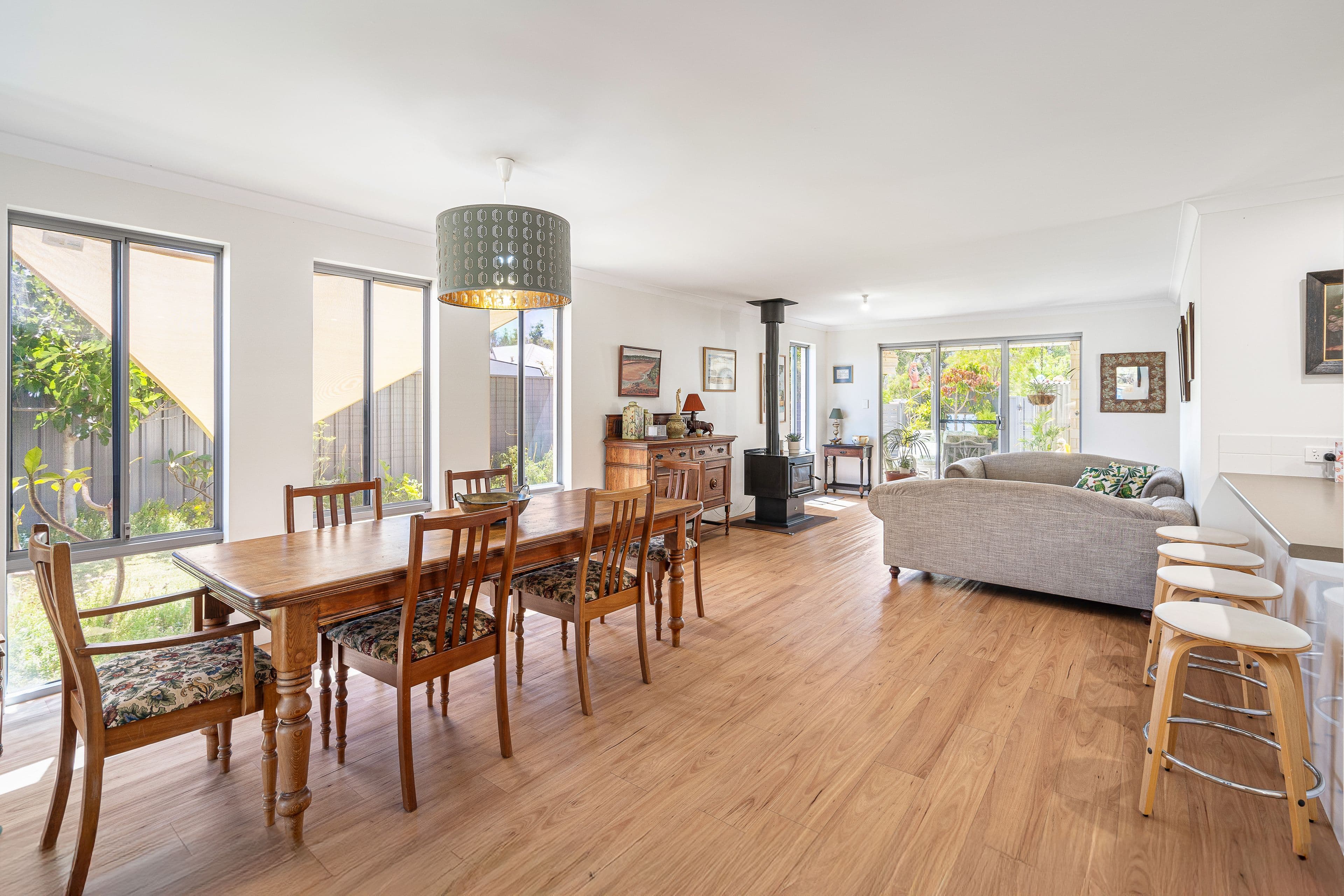 17 Cape Way, Dunsborough WA 6281, Dunsborough - Thumbnail 2