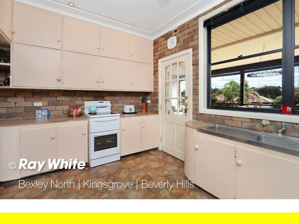 52 Rogers Street, Roselands - Thumbnail 4