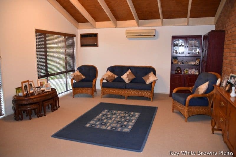 15 Janine Drive, Bahrs Scrub QLD 4207, Bahrs Scrub - Thumbnail 3