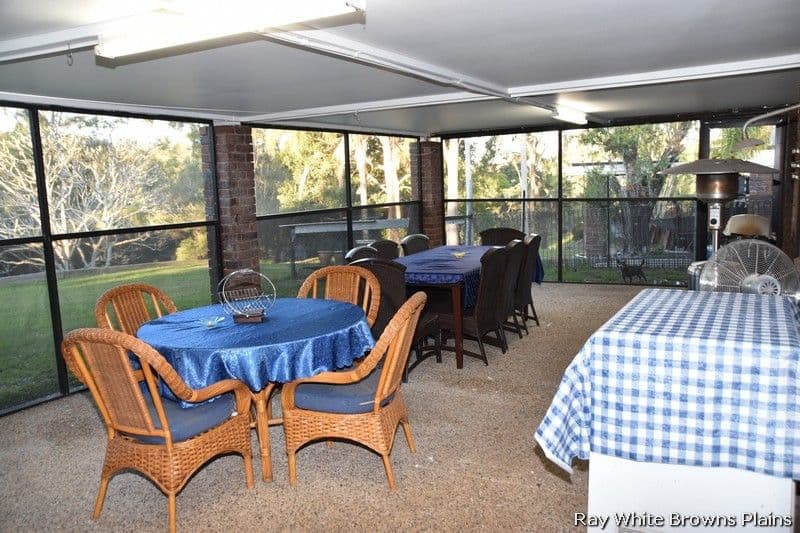 15 Janine Drive, Bahrs Scrub QLD 4207, Bahrs Scrub - Thumbnail 4