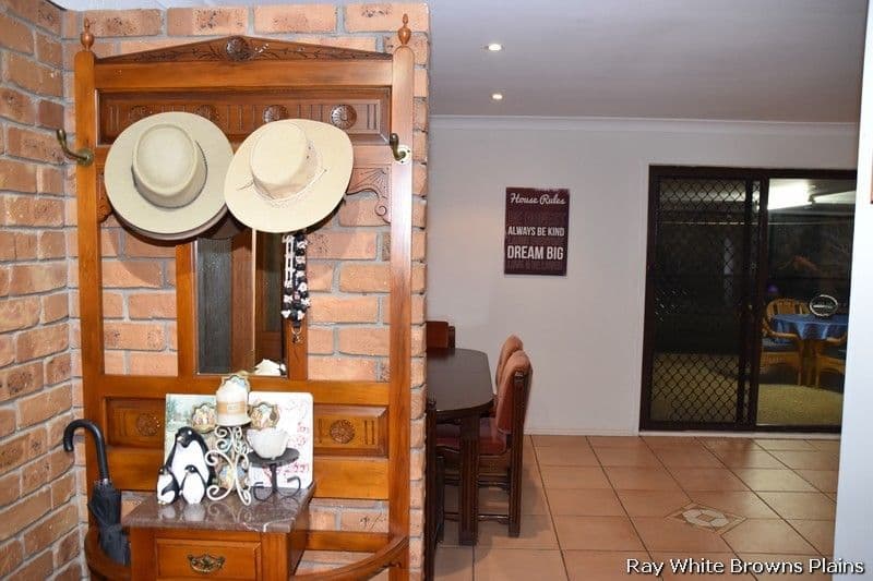 15 Janine Drive, Bahrs Scrub QLD 4207, Bahrs Scrub - Thumbnail 5