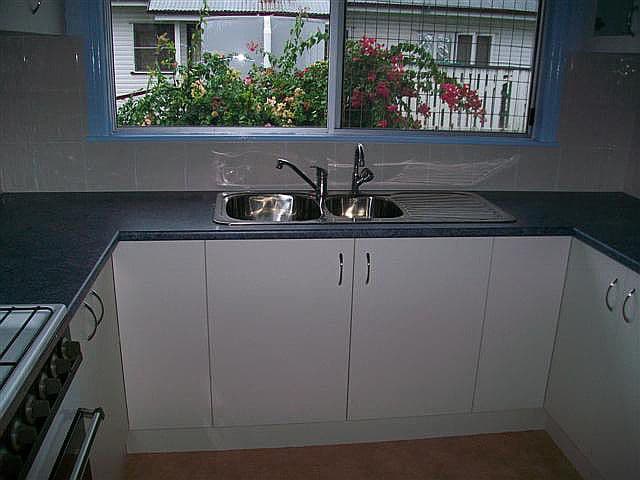 11 McEwan Street, Roma QLD 4455, Roma - Thumbnail 4