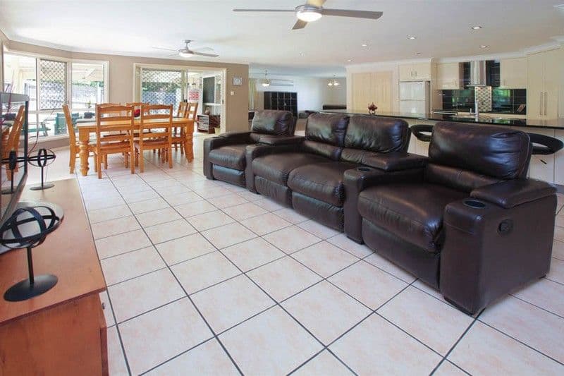 20 Summit Street, Belmont QLD 4153, Belmont - Thumbnail 4