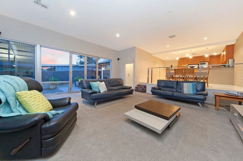 24 Glen Avon Terrace, RIDGEHAVEN SA 5097, Ridgehaven - Thumbnail 2