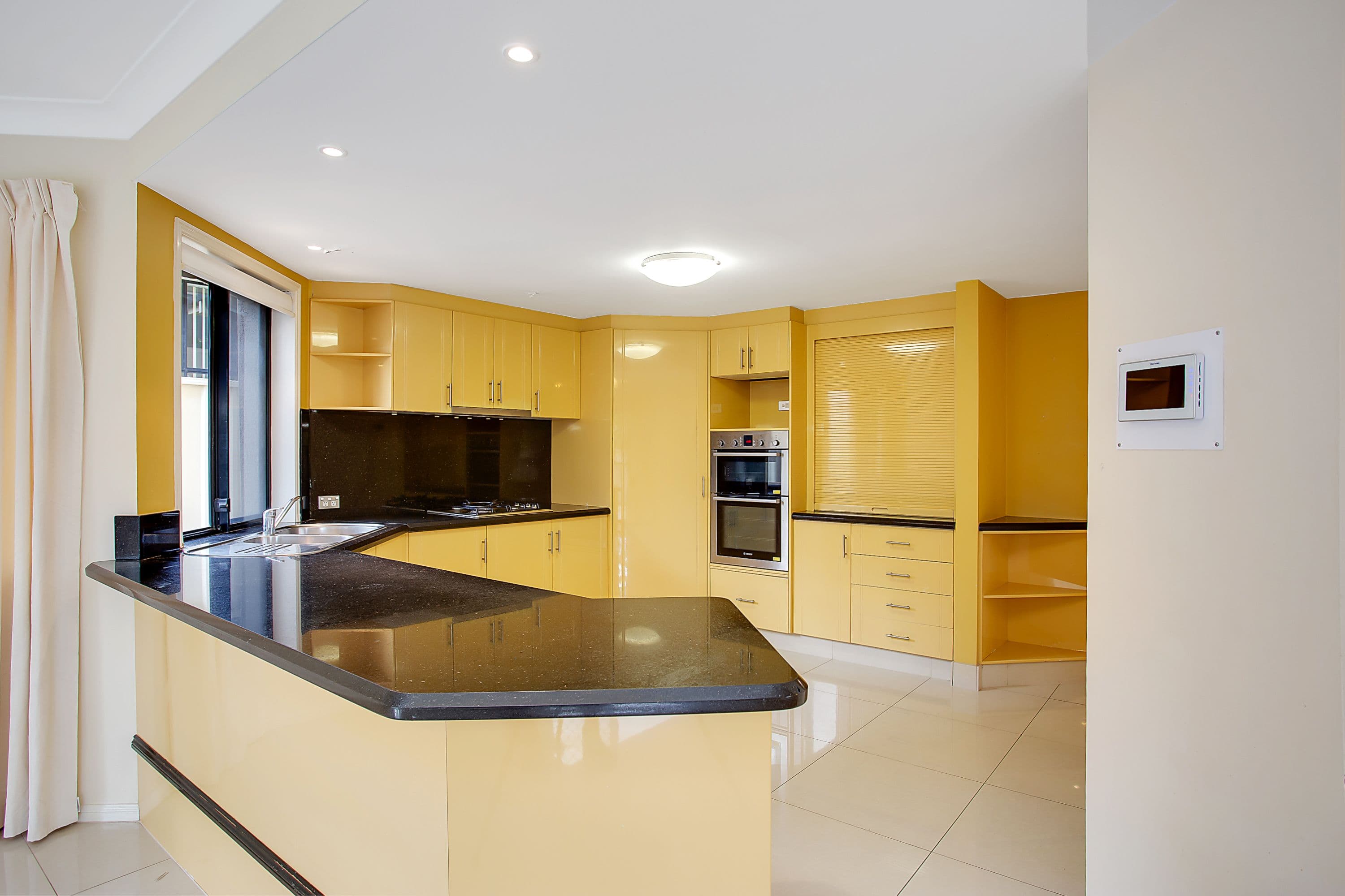 24 Ingles Circuit, Arundel QLD 4214, Arundel - Thumbnail 6