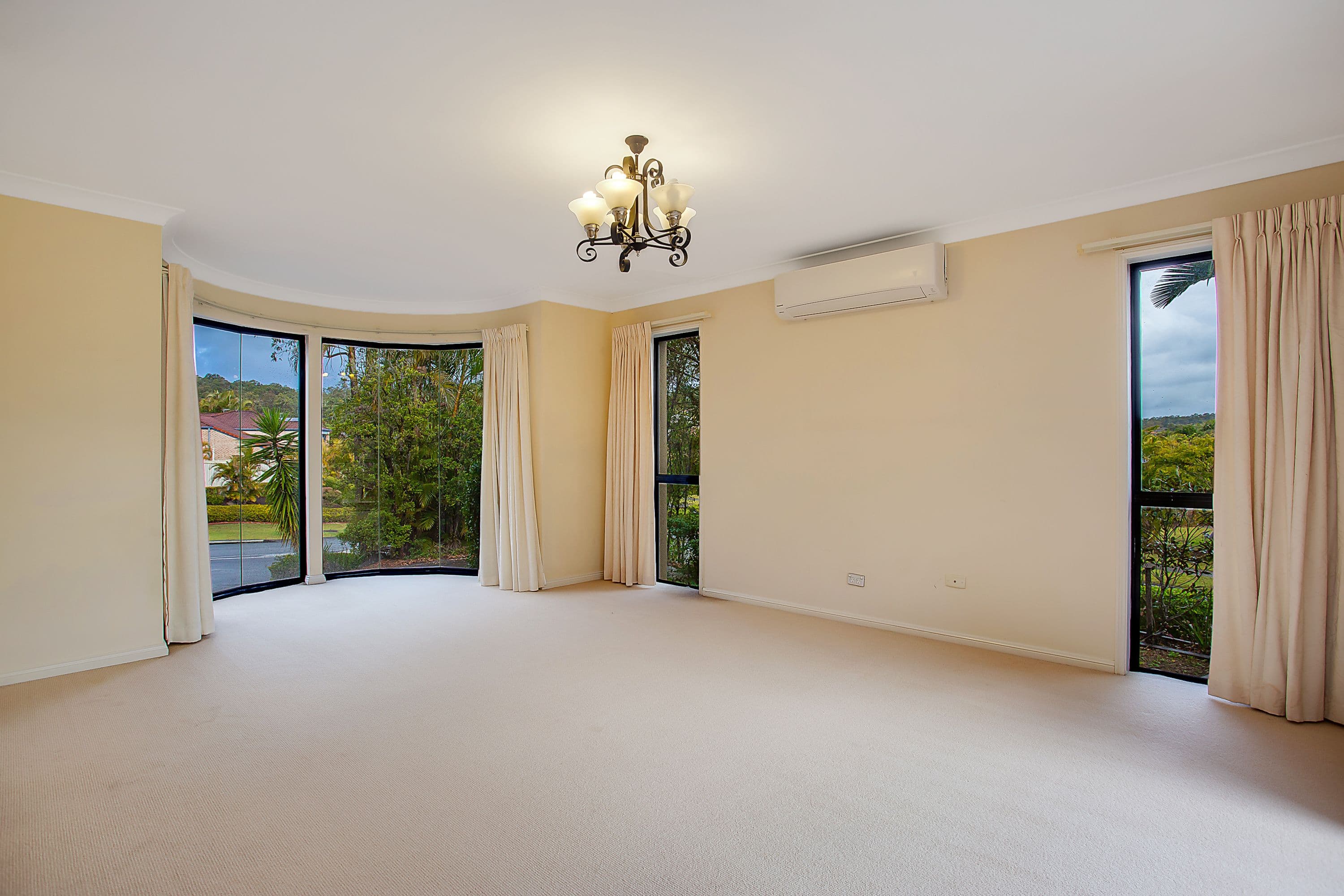 24 Ingles Circuit, Arundel QLD 4214, Arundel - Thumbnail 8