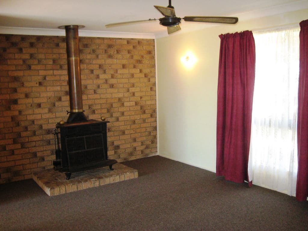 13 Edward Street, GOOMBUNGEE QLD 4354, Goombungee - Thumbnail 3