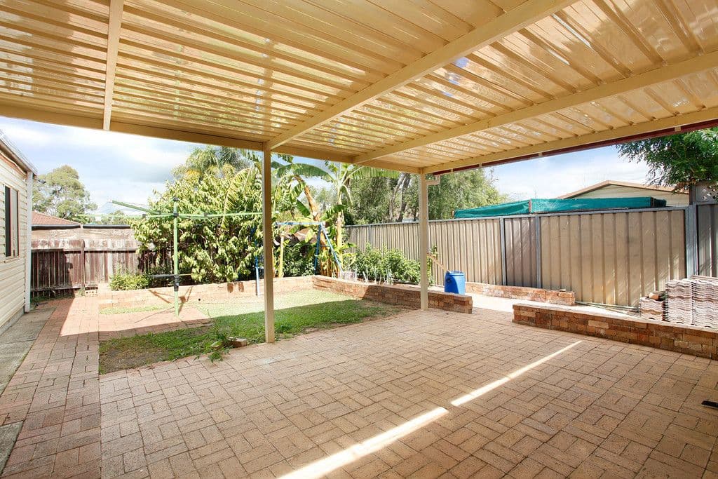 10 Stedham Grove, Oakhurst - Thumbnail 7