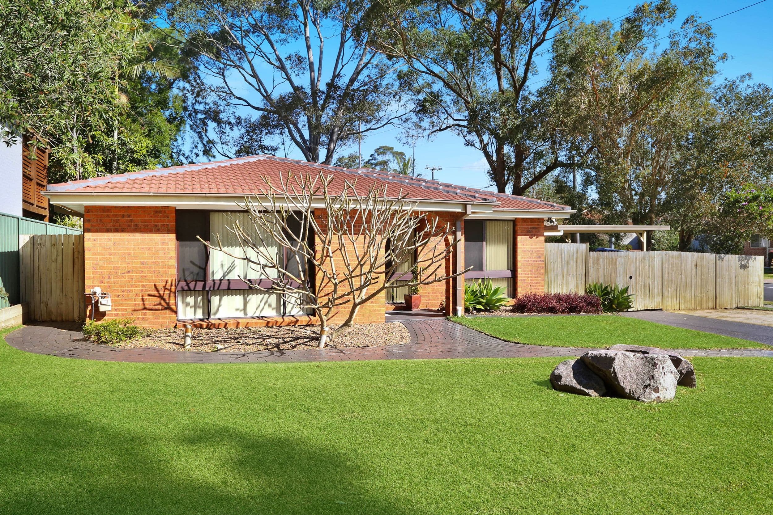 2 Scaysbrook Drive, Kincumber - Image 1