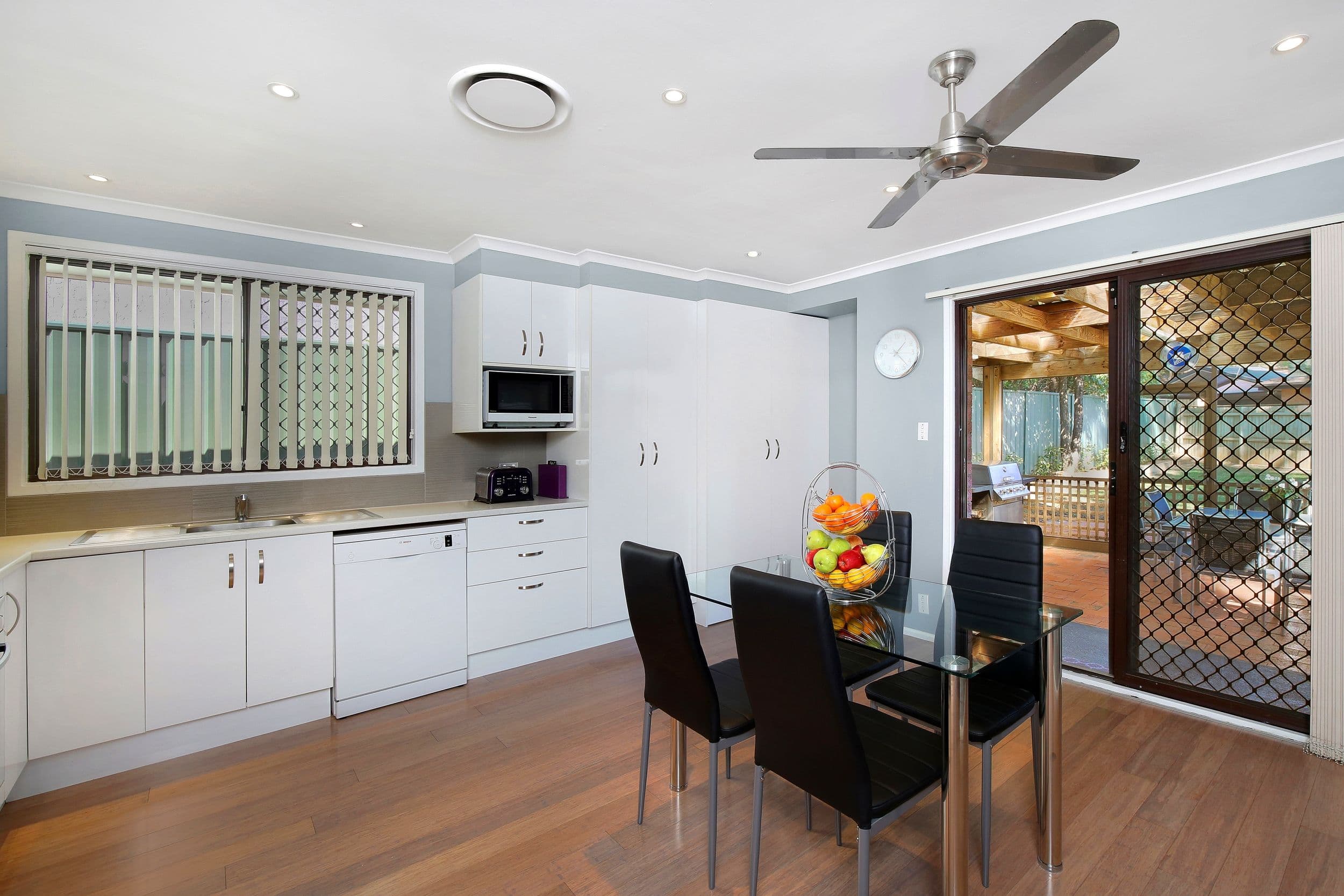 2 Scaysbrook Drive, Kincumber - Thumbnail 3