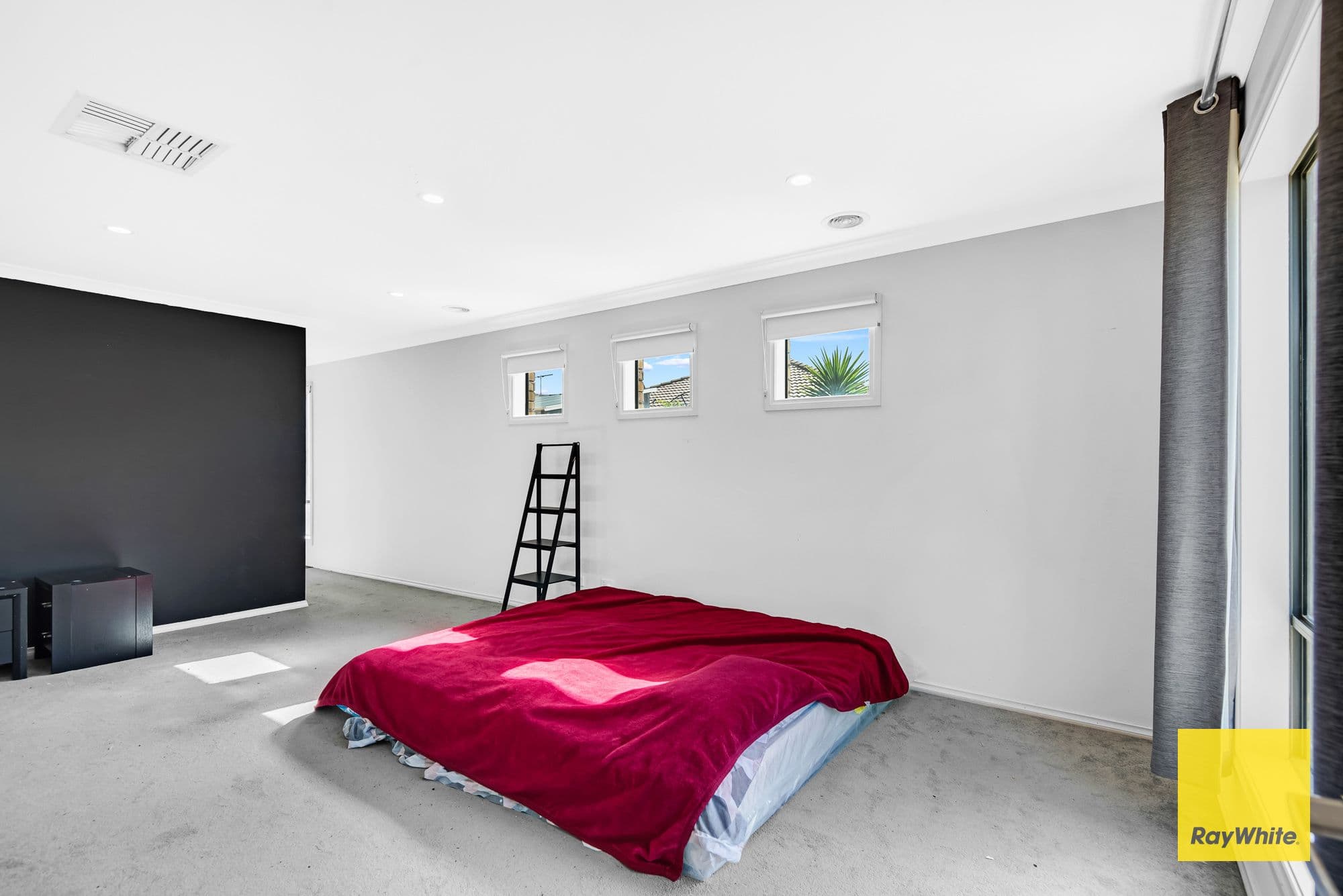 4 Jourama Road, Truganina VIC 3029, Truganina - Thumbnail 2