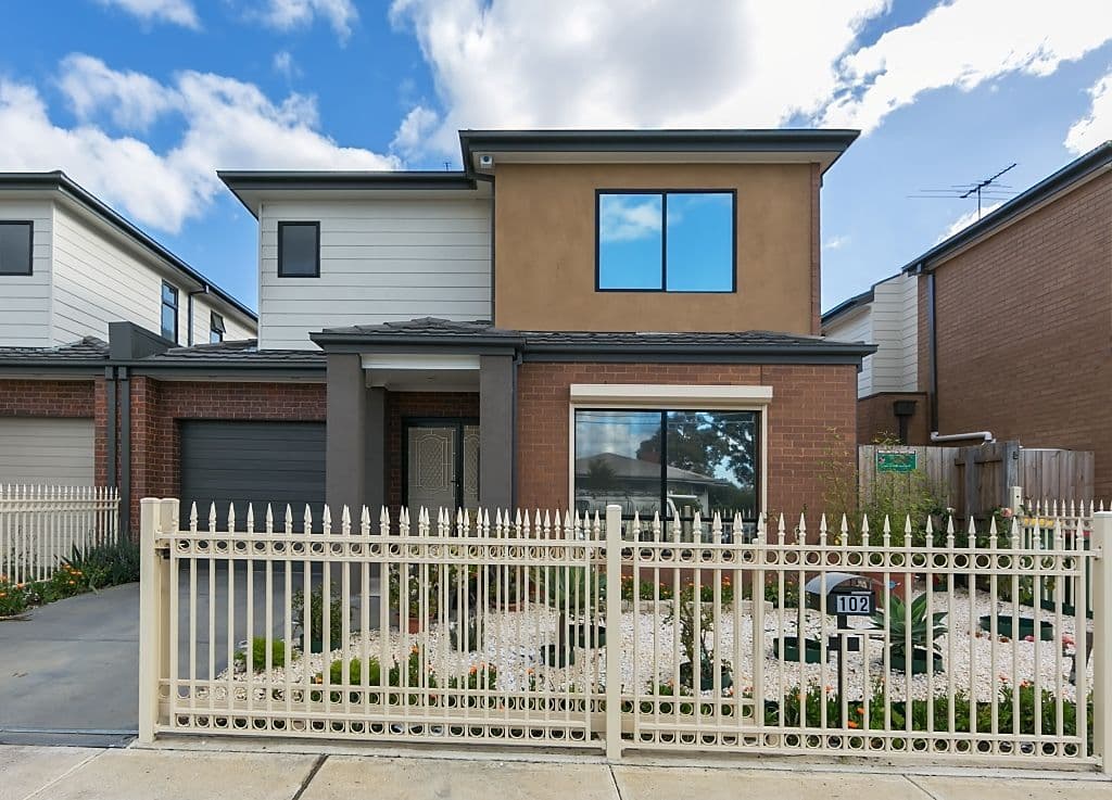 102 Lawn Crescent, BRAYBROOK VIC 3019, Braybrook - Image 1