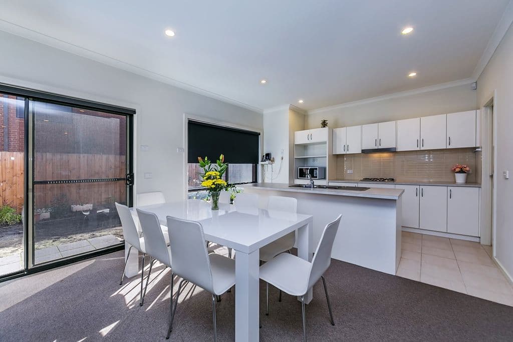 102 Lawn Crescent, BRAYBROOK VIC 3019, Braybrook - Thumbnail 2