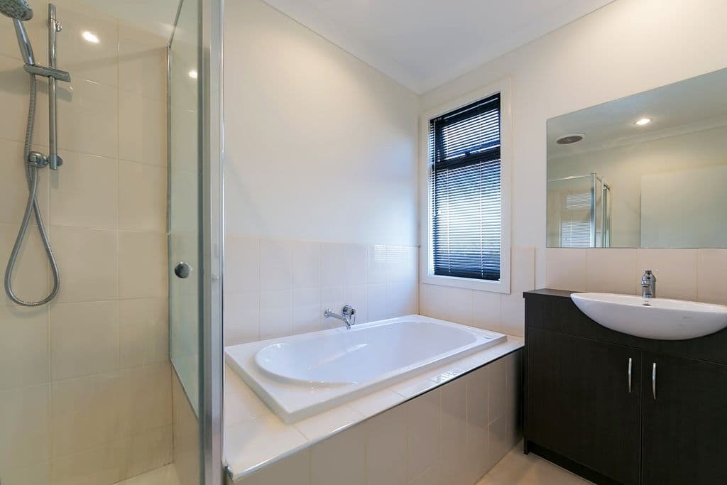 102 Lawn Crescent, BRAYBROOK VIC 3019, Braybrook - Thumbnail 6