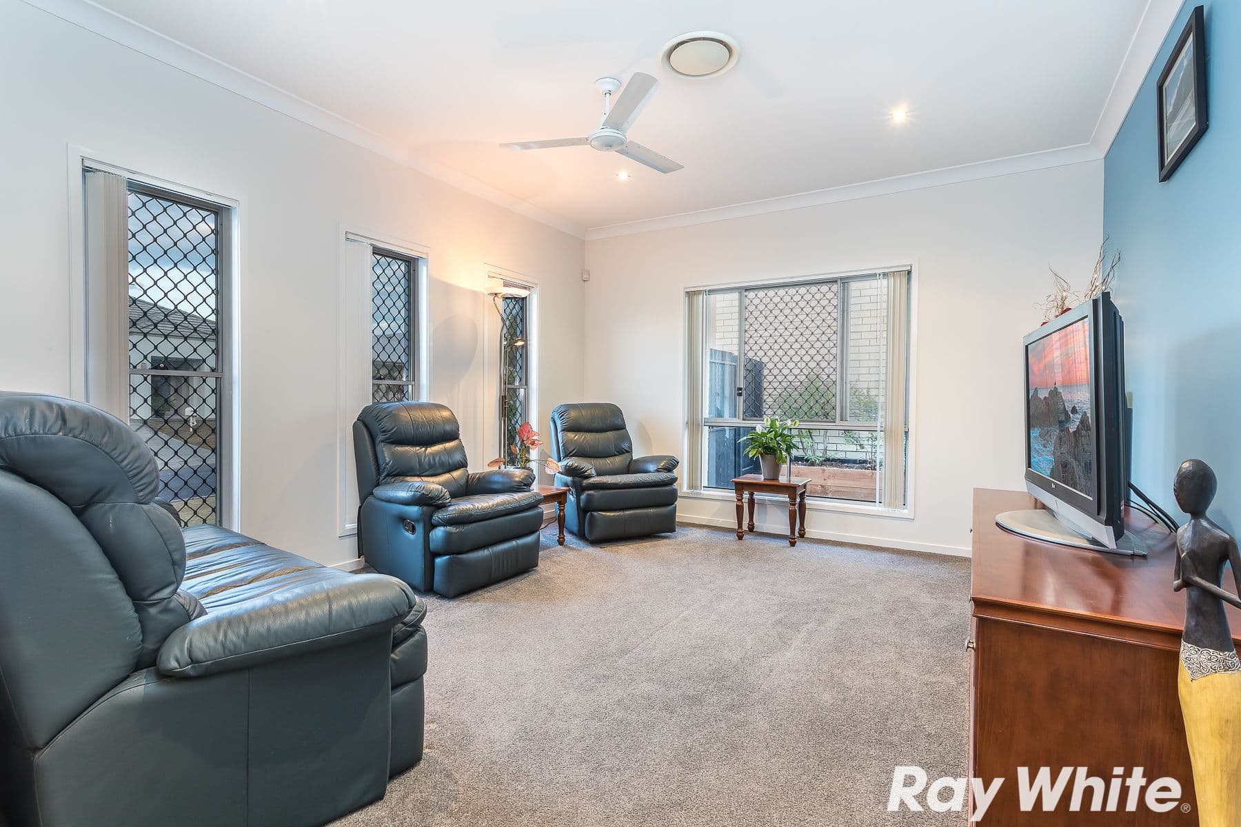 12 Parkway Crescent, Murrumba Downs QLD 4503, Murrumba Downs - Thumbnail 3