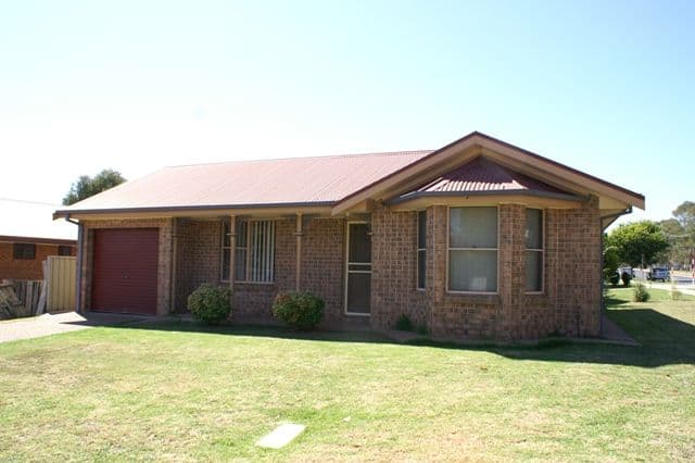 24  Park Street, ORANGE NSW 2800, Orange - Image 1