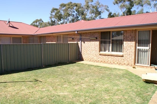 24  Park Street, ORANGE NSW 2800, Orange - Thumbnail 3
