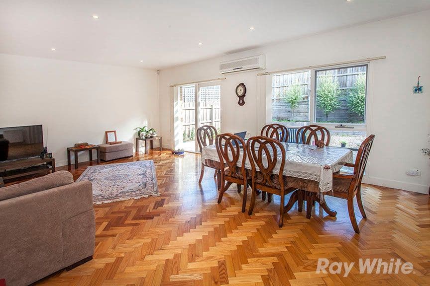 2 Lee Parade, Mitcham VIC 3132, Mitcham - Thumbnail 2