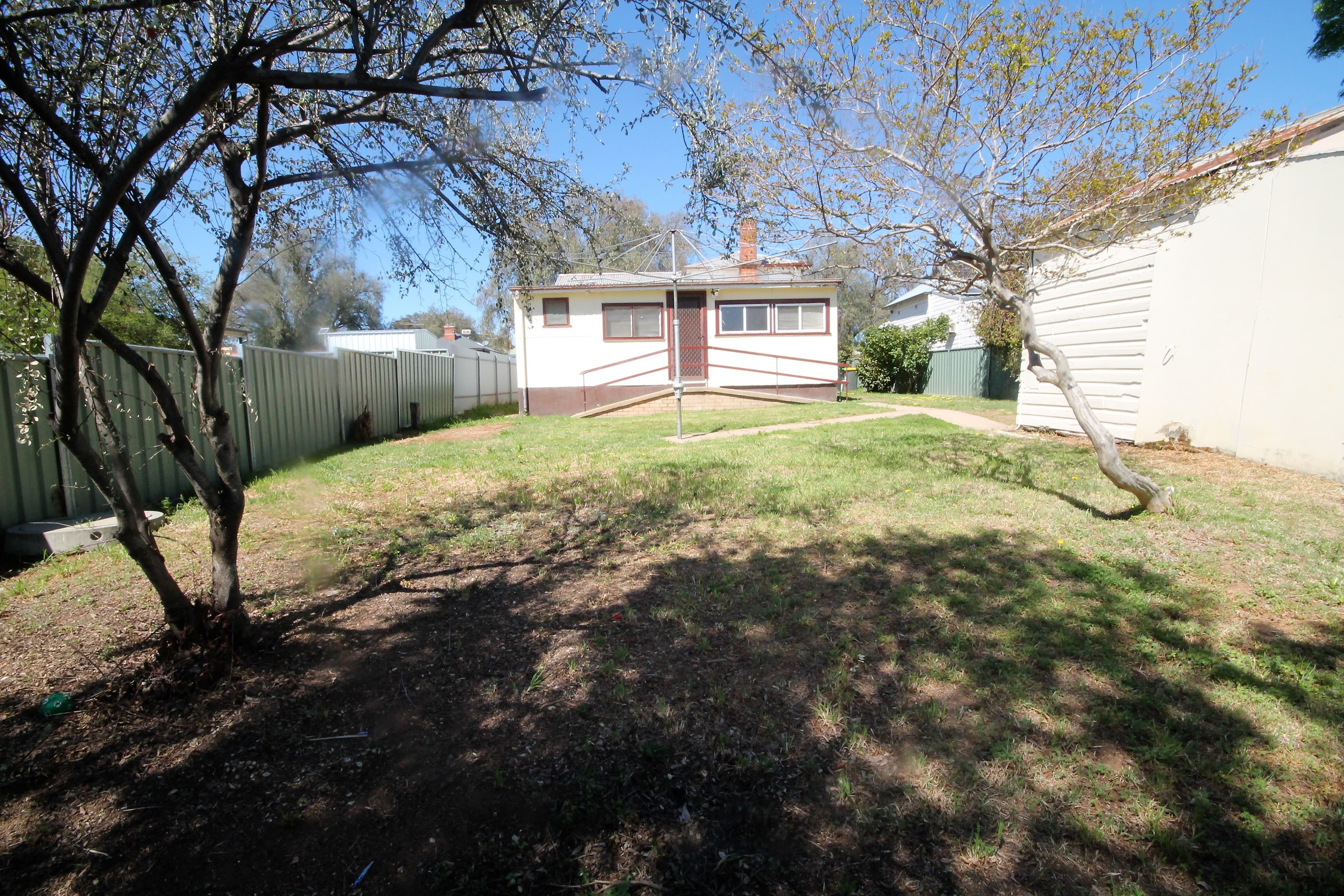 21 Ripon Street, Young - Thumbnail 8
