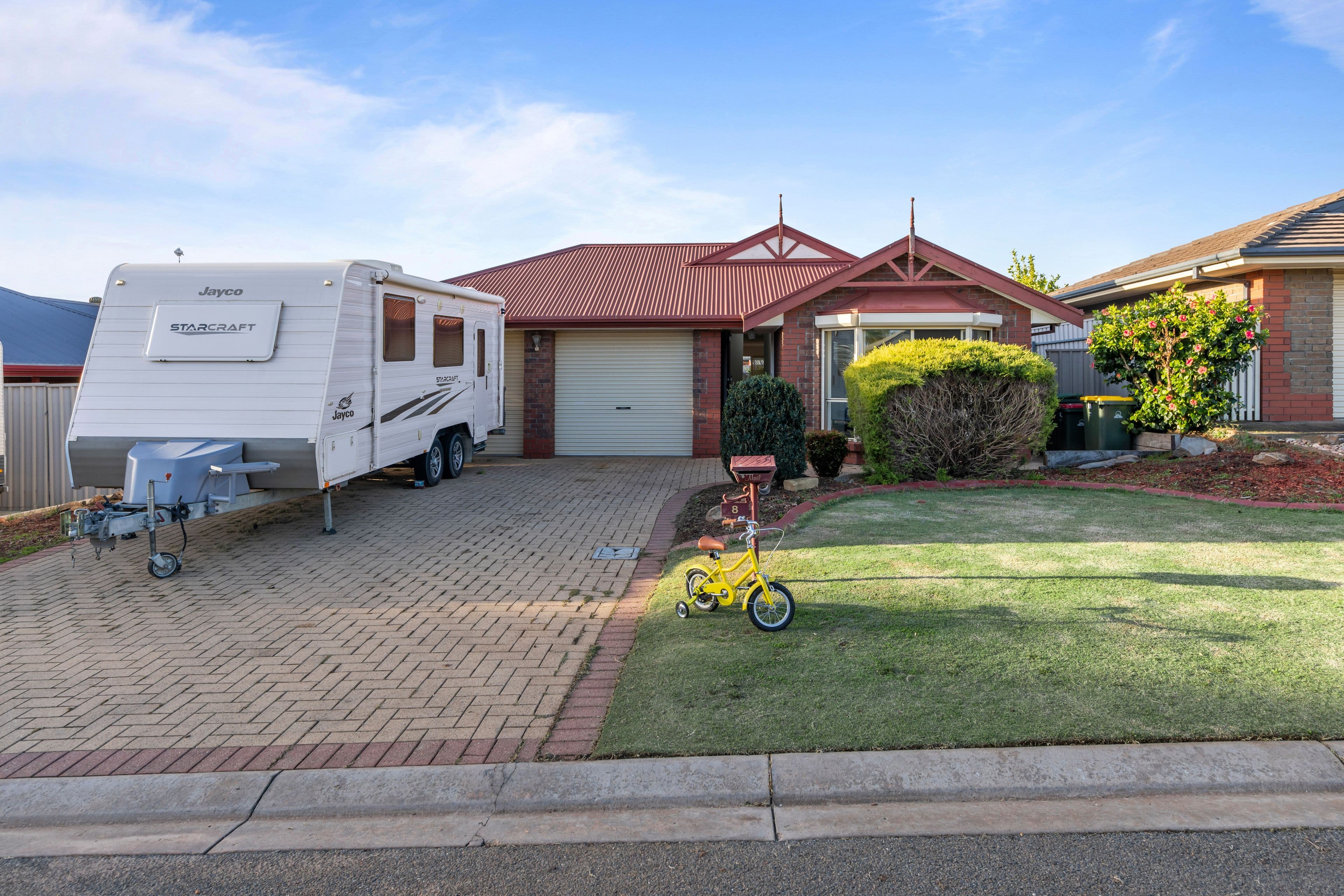 8 Phillip Avenue, Craigmore SA 5114, Craigmore - Image 1