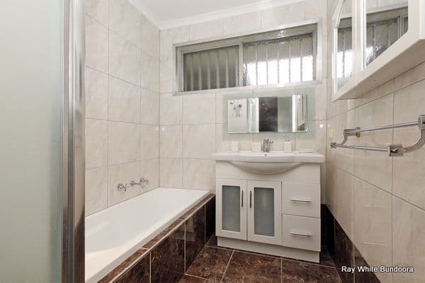 34 Heather Avenue, THOMASTOWN VIC 3074, Thomastown - Thumbnail 3