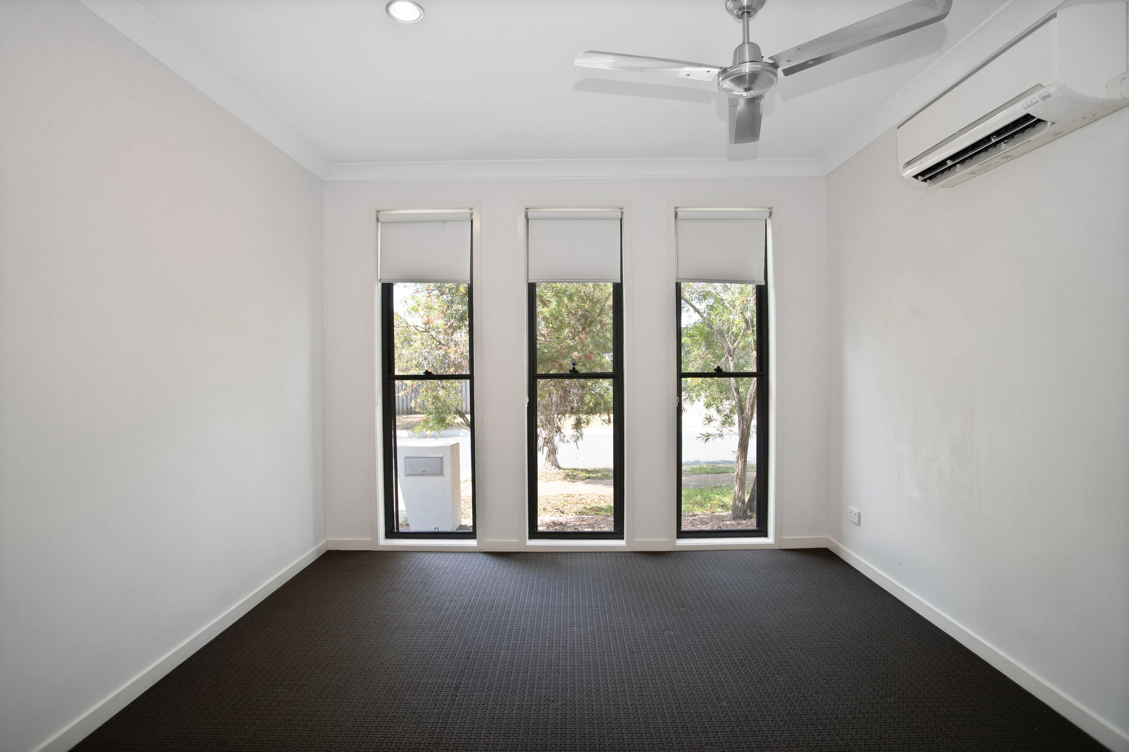 4 Peppertree Crescent, Andergrove QLD 4740, Andergrove - Thumbnail 2