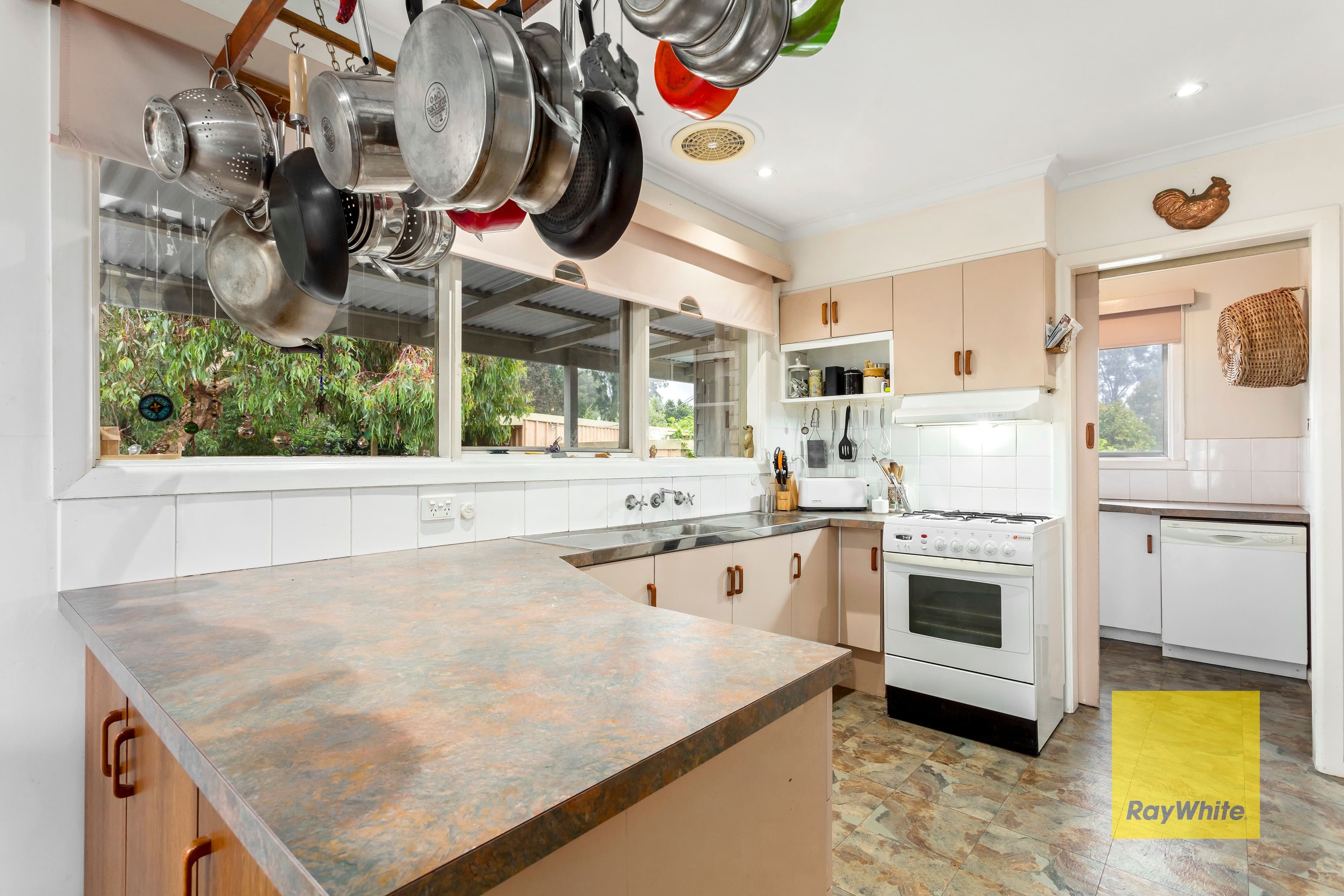 6 Torres Court, Grovedale VIC 3216, Grovedale - Thumbnail 5