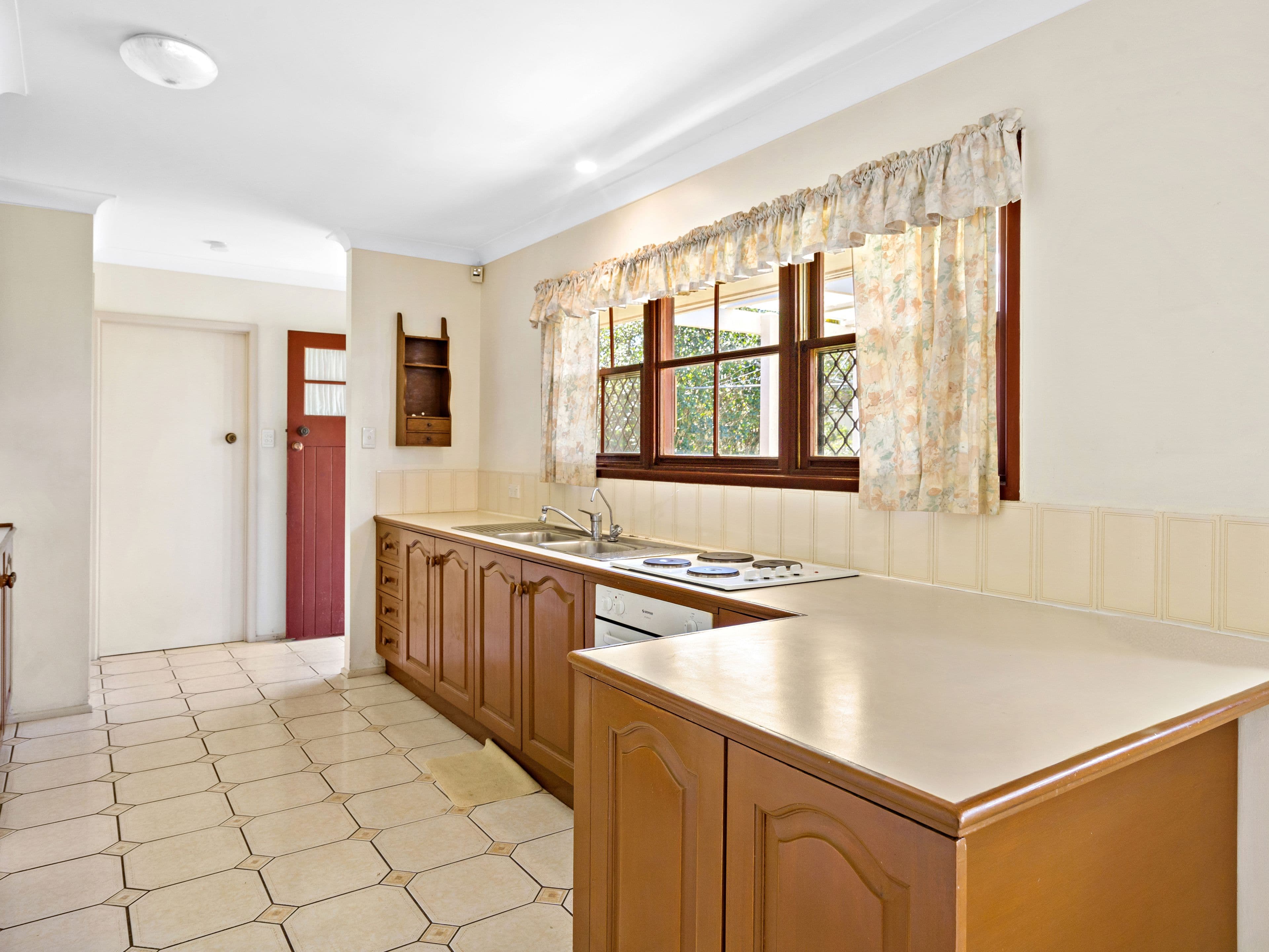 54 Wadley Street, Macgregor QLD 4109, Macgregor - Thumbnail 5