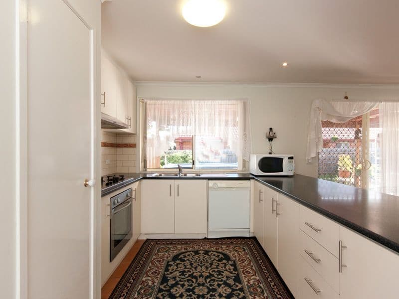 7 Greenlea Grove, HAMPTON PARK VIC 3976, Hampton Park - Thumbnail 4